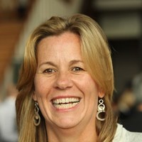 Professor Peta Ashworth Headshot 